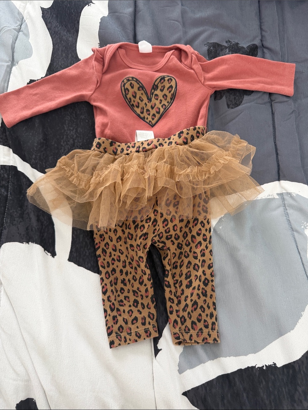 Kids Matching Set - Rust Heart Top with Leopard Tulle Skirt Leggings